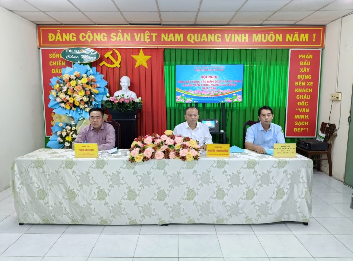 Bến xe khách Châu Đốc Hội nghị tổng kết công tác năm 2025 và Hội nghị cán bộ, viên chức và người lao động năm 2026